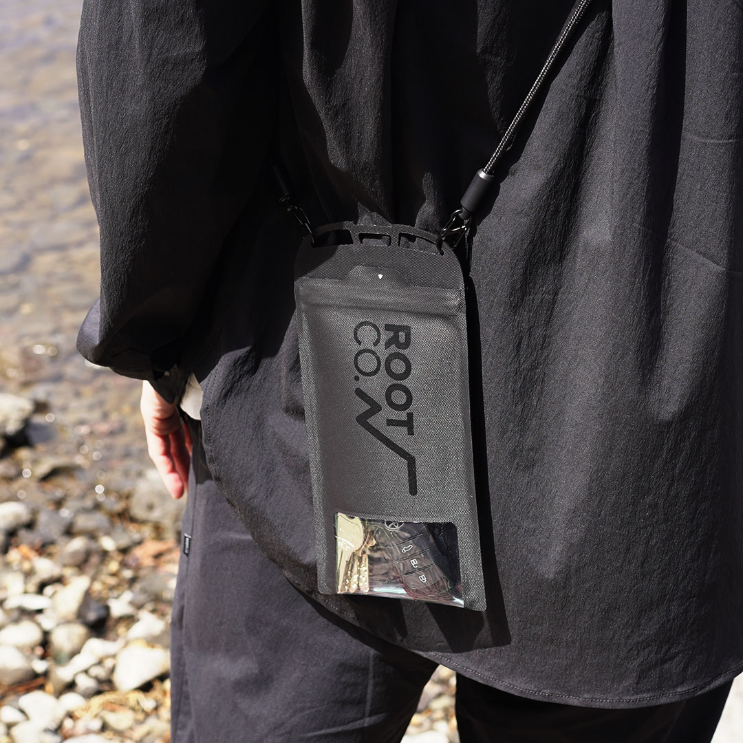 ROOT CO. H2O WaterProof Shell. IPX8 for SmartPhone(ブラック)