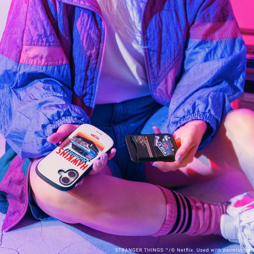 ストレンジャー・シングス 未知の世界 iFace First Class MagSynqケース(ロゴ)