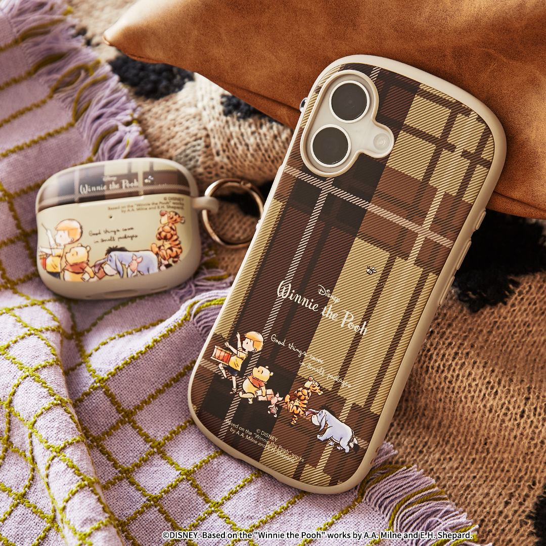 【新】[iPhone 15/14/13専用]ディズニーキャラクター iFace First Class Cafe MagSynqケース(プー/チェック/ベージュ)