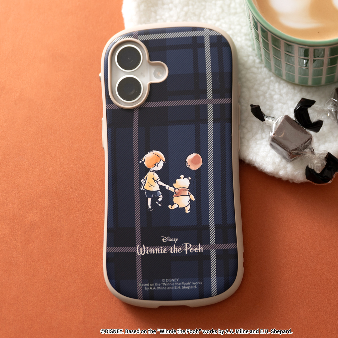 【新】[iPhone 15/14/13専用]ディズニーキャラクター iFace First Class Cafe MagSynqケース(プー/チェック/ベージュ)