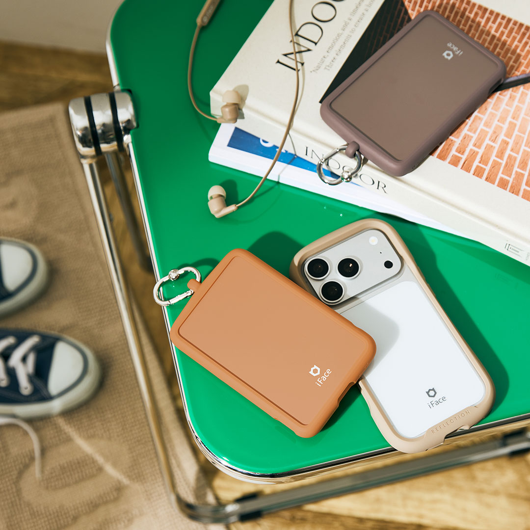 iFace SafePaq 半固体モバイルバッテリー 5000mAh