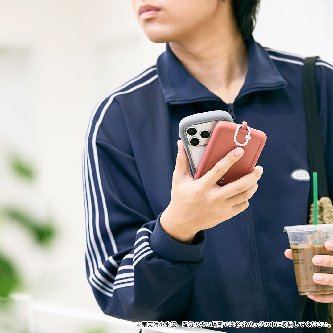 iFace SafePaq 半固体モバイルバッテリー 5000mAh