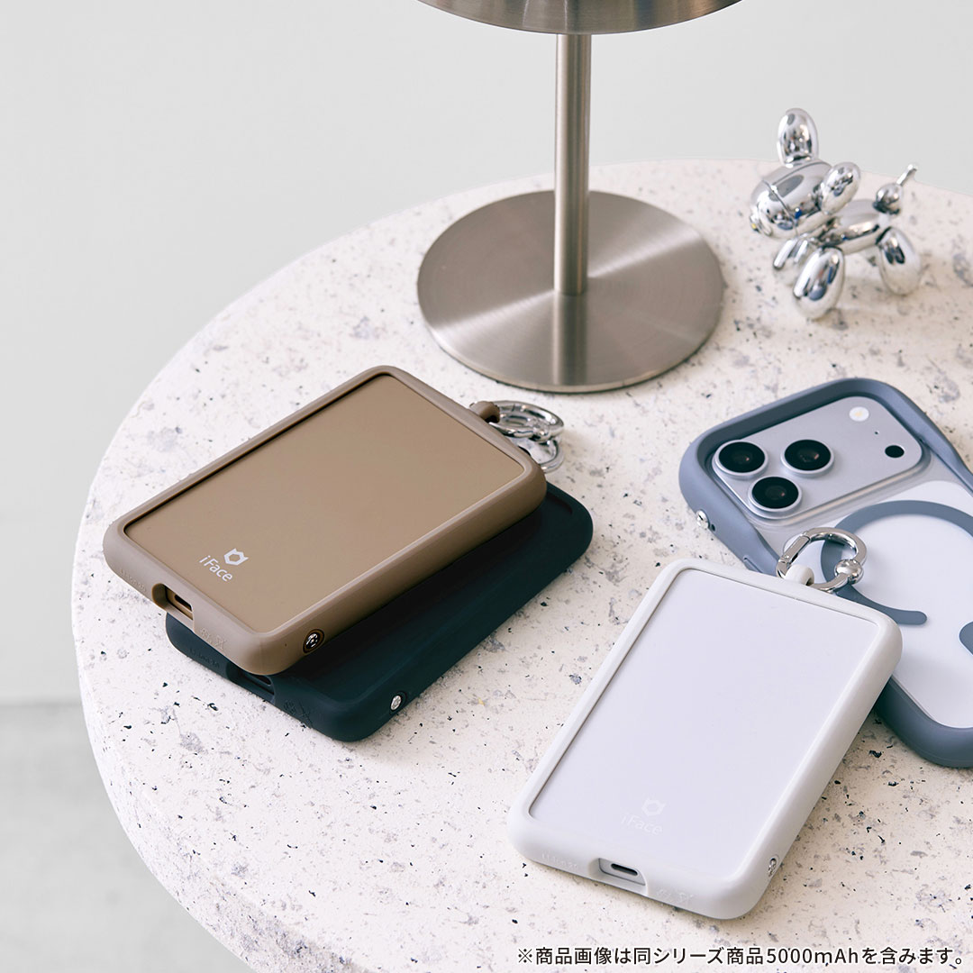 iFace SafePaq 半固体モバイルバッテリー 10000mAh